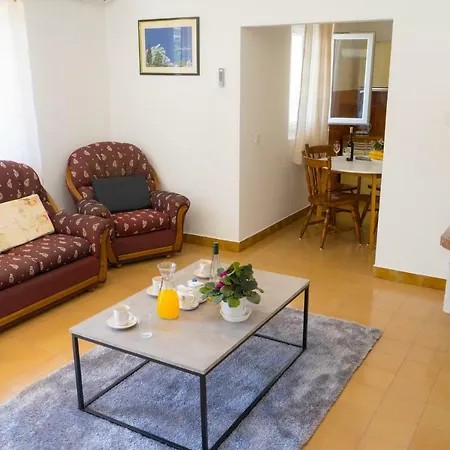 Apartment Tania Prizba